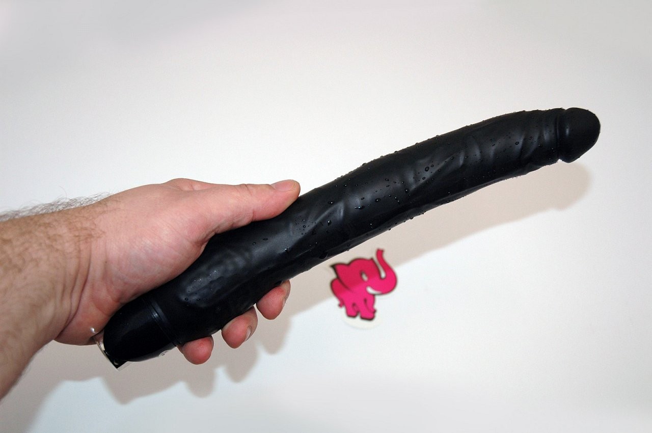 XL чудовищен вибратор