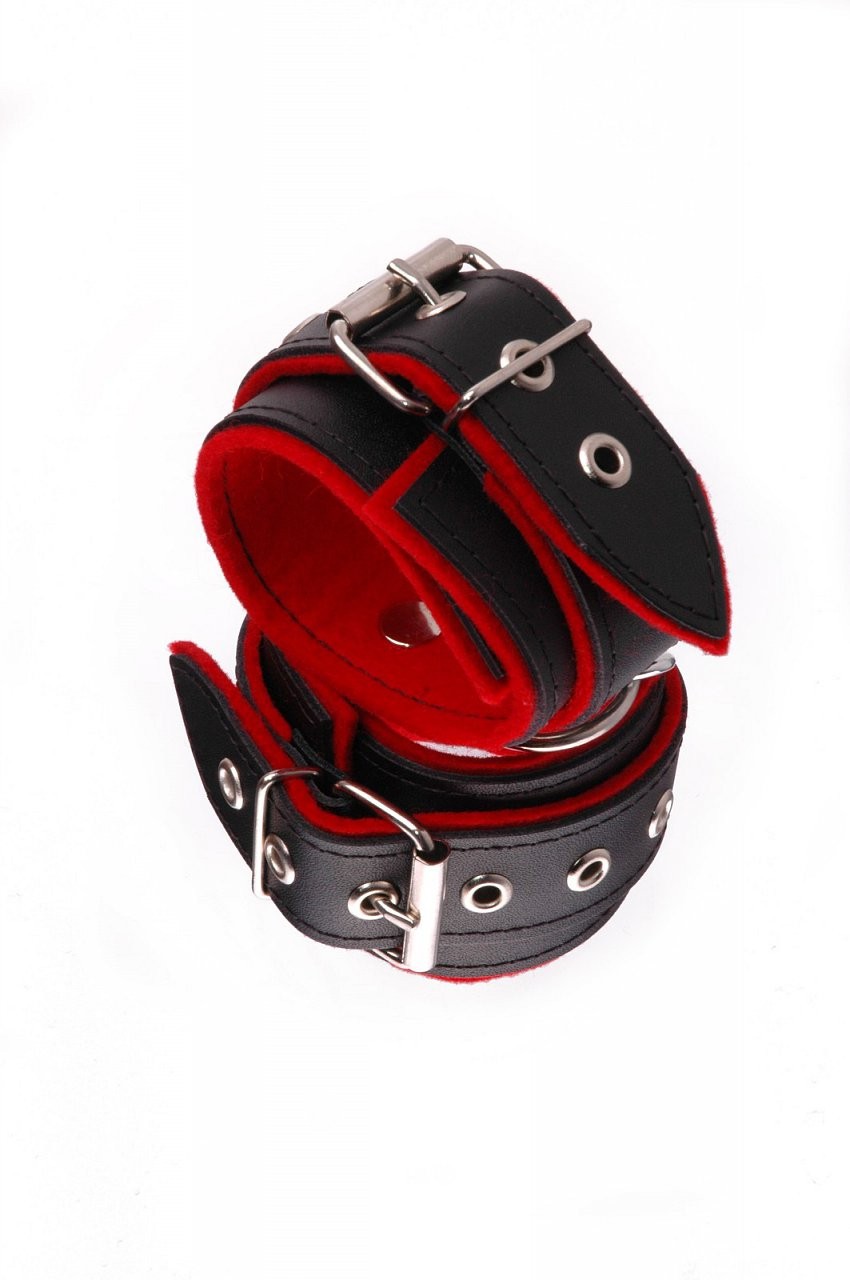 Кожени белезници BlackRed