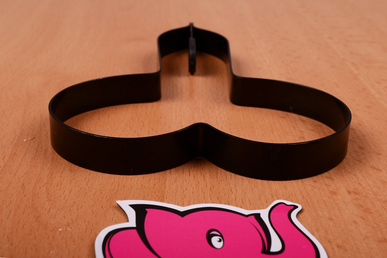 Формичка за яйце във формата на пенис