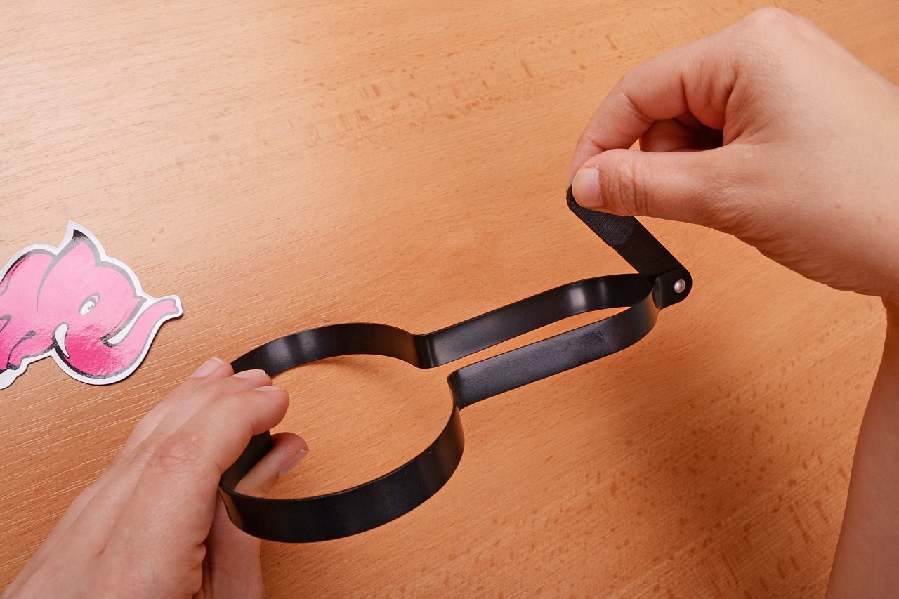 Формичка за яйце във формата на пенис