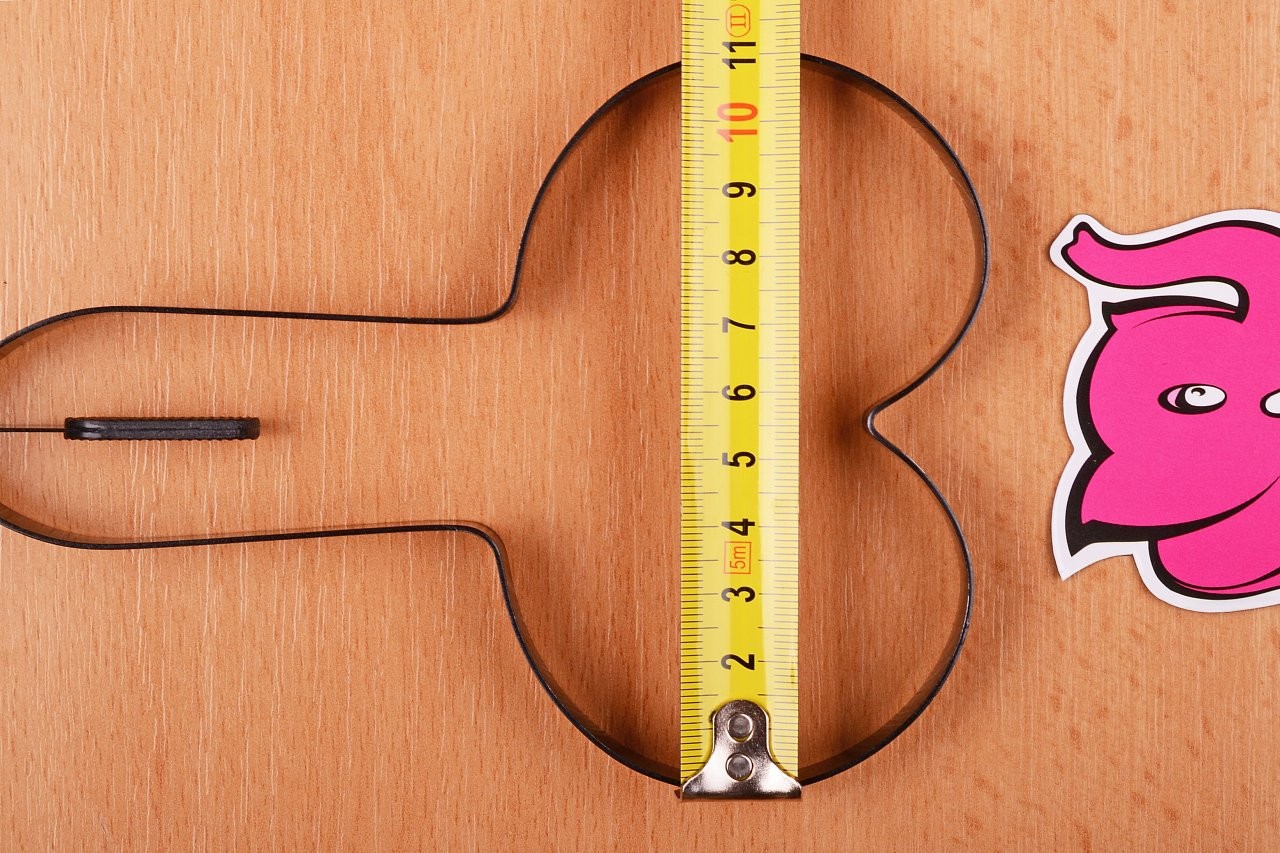 Формичка за яйце във формата на пенис