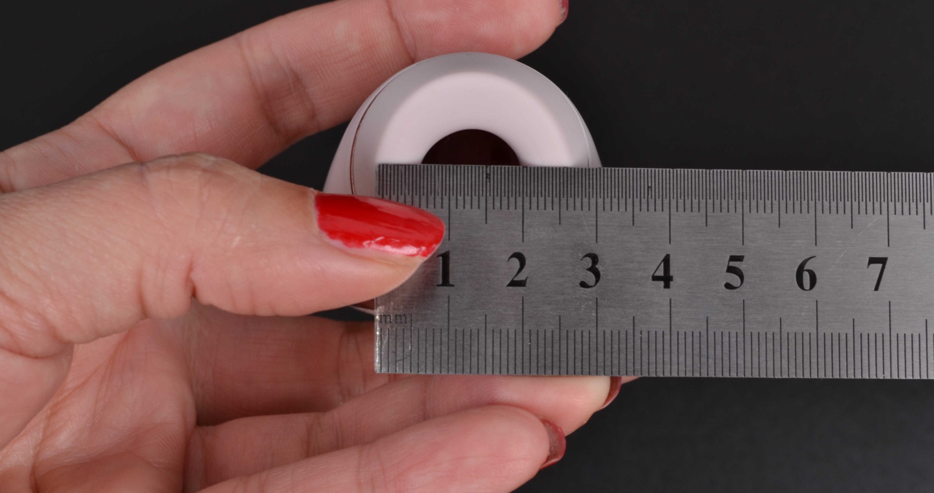 Луксозен вибратор под налягане Satisfyer, размери