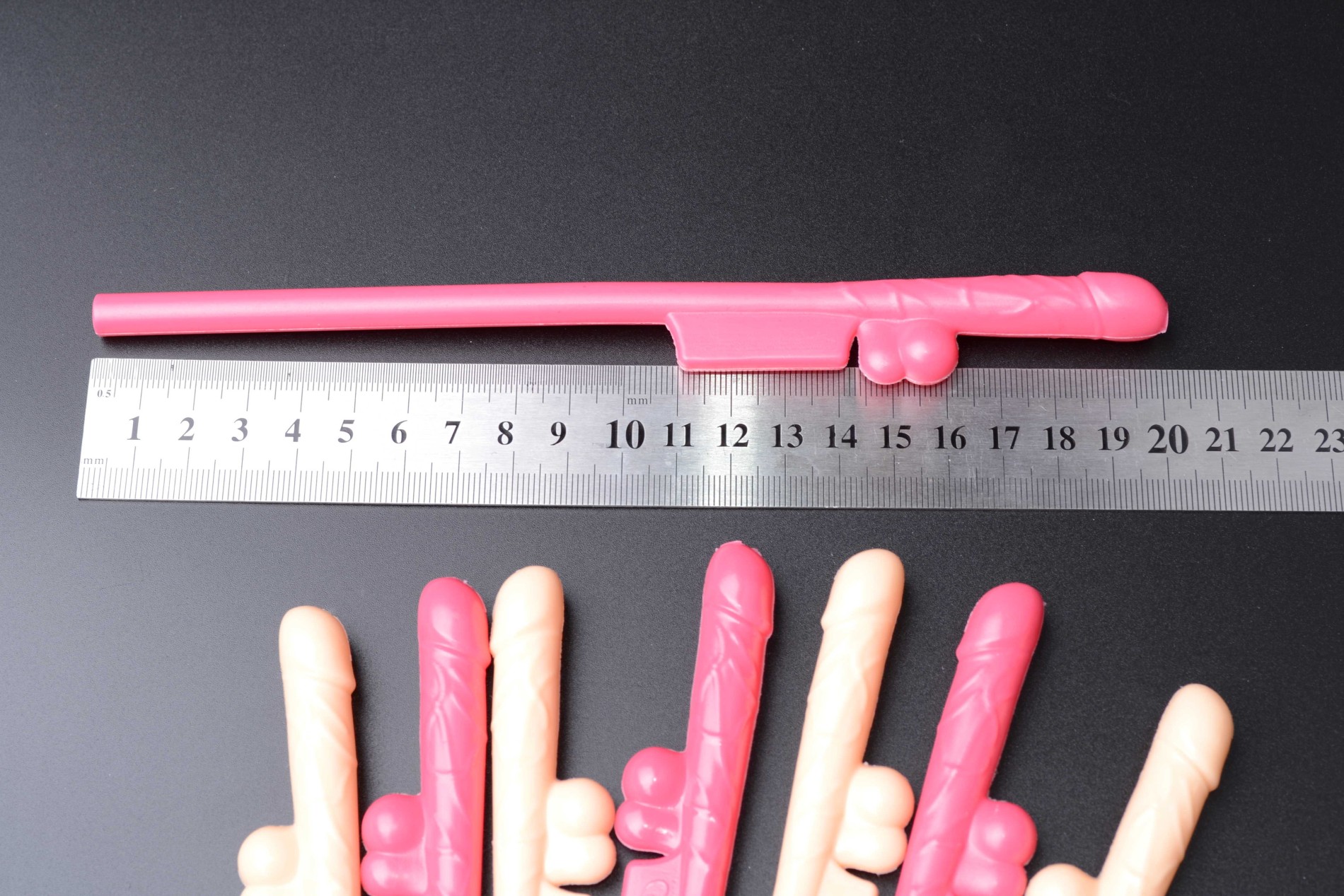 Смешни сламки Little Dick, размери