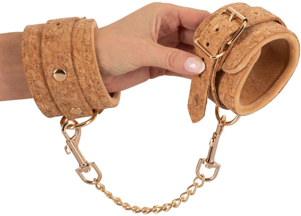 Коркови белезници Веган фетиш