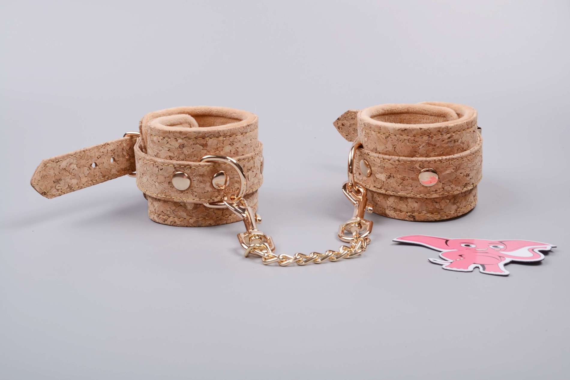 Коркови белезници Веган фетиш