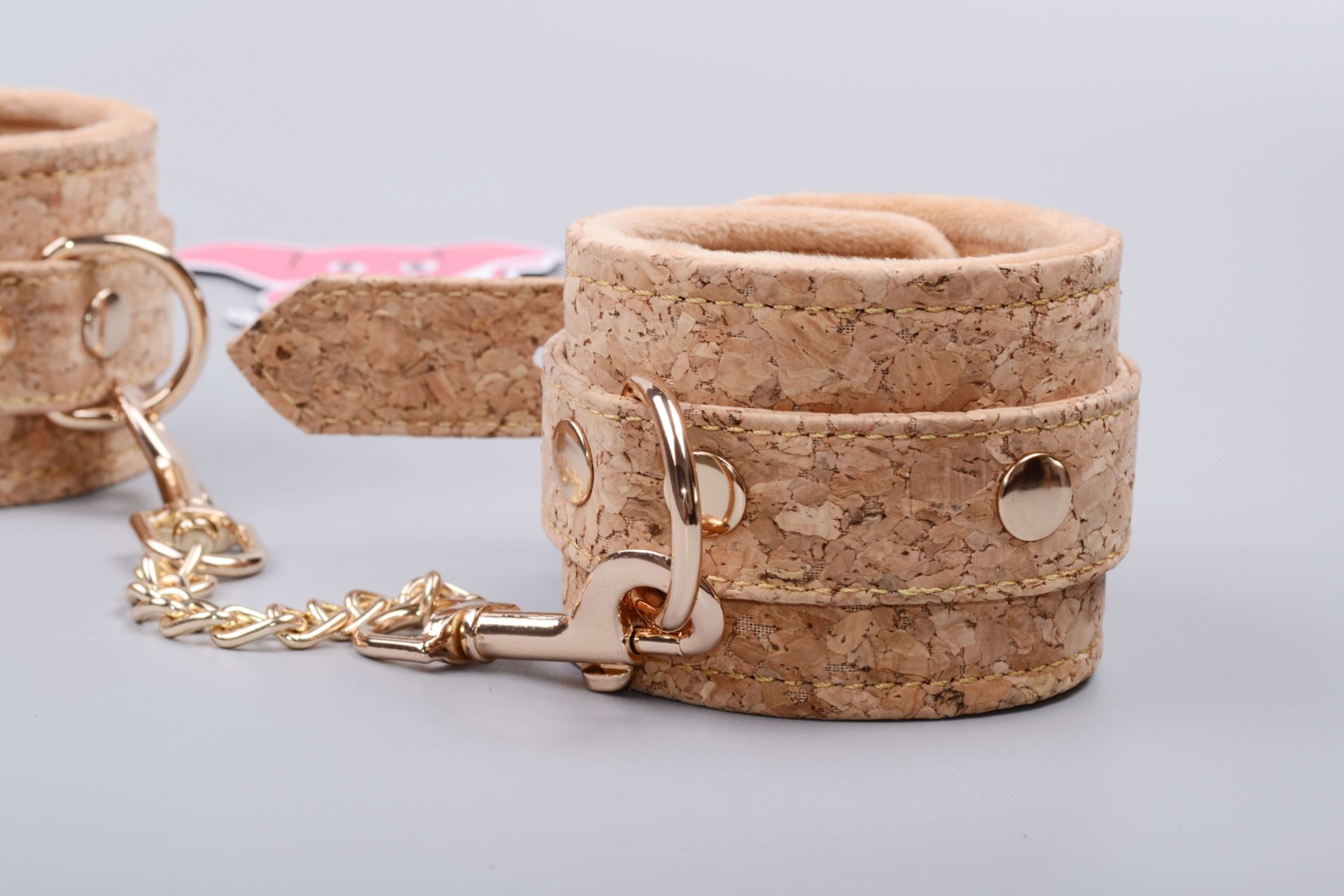 Коркови белезници Веган фетиш