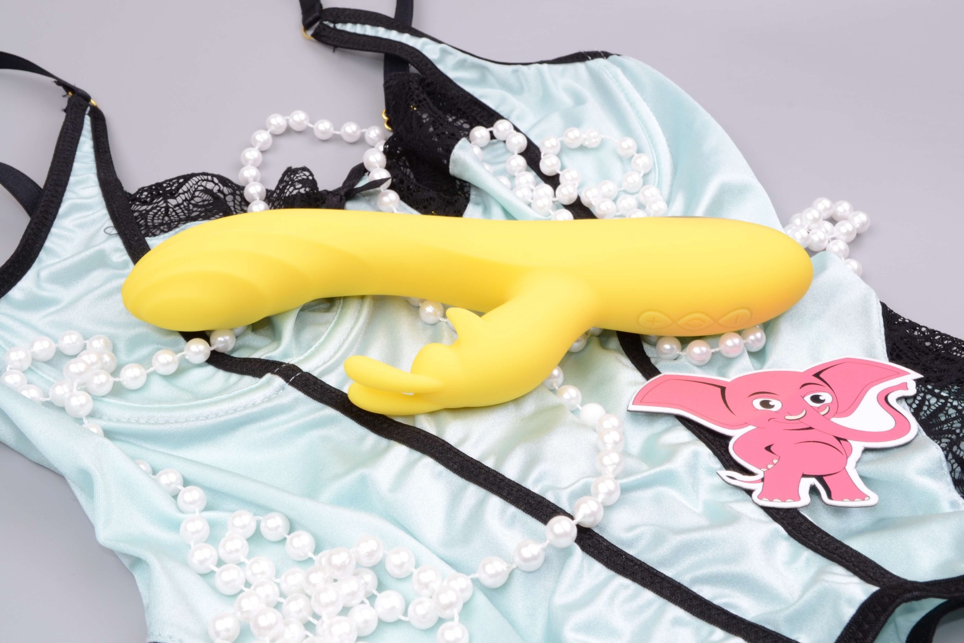 Пчелен вибратор за клиторни зъби