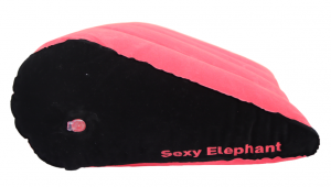 Merch - Възглавница със слонче Pink Elephant