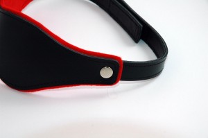 Кожена маска за очи BlackRed