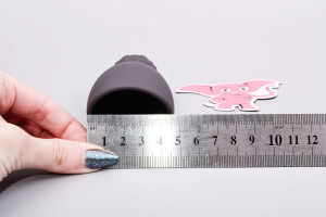 Вибриращ мастурбатор Squeeze-peasy (14 cm), размери